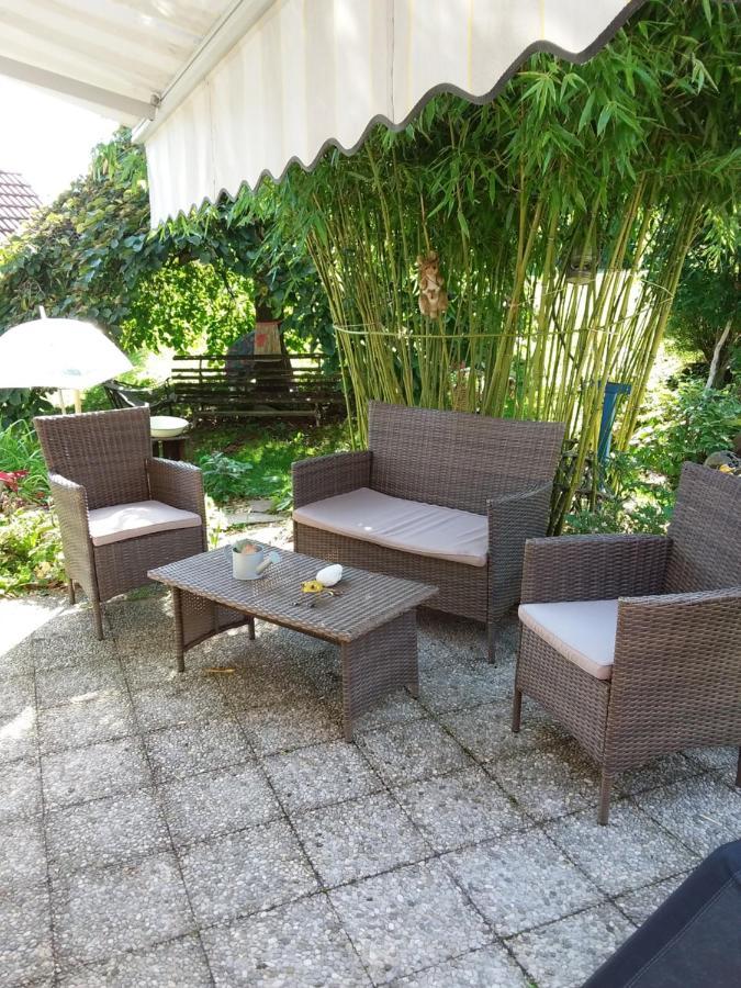 Le Grive Bed and Breakfast Chevremont Exteriör bild