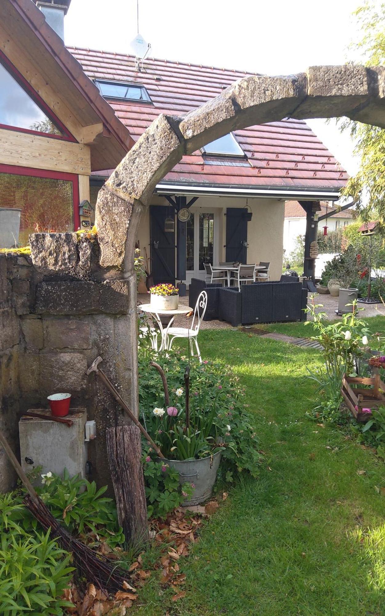 Le Grive Bed and Breakfast Chevremont Exteriör bild